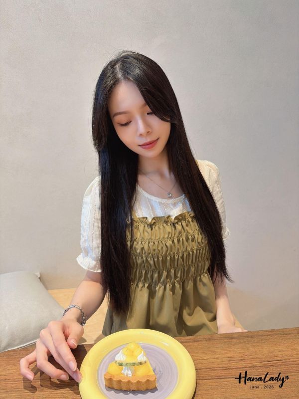 LLA77 韓系小姐姐假兩件上衣 
