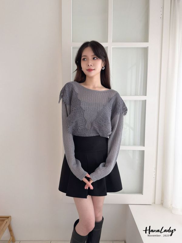WJA27 微透蕾絲領針織上衣 