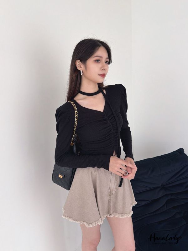 WJA83 浮誇公主袖抓摺上衣 