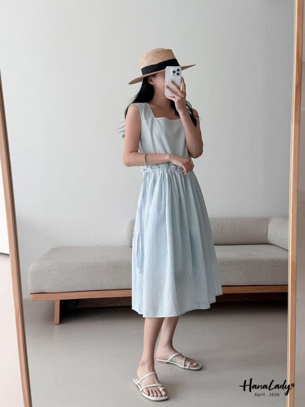 LFA45 方領直條紋綁結長洋 