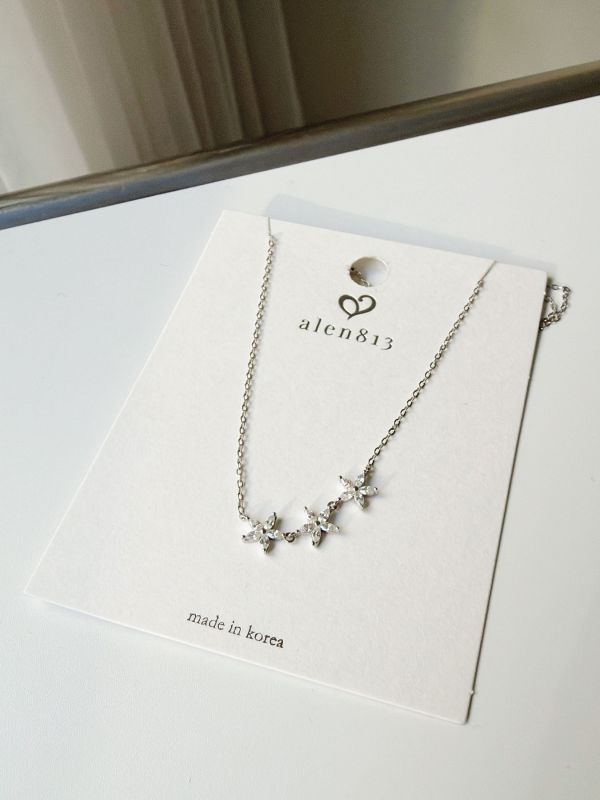 WQB50 純銀細鑽小花項鍊 