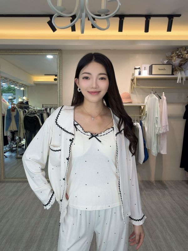 WTA94 三件組小波點BRA波浪邊睡衣 