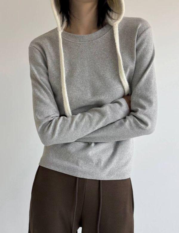 WQA77 微厚磅圓領純色上衣 