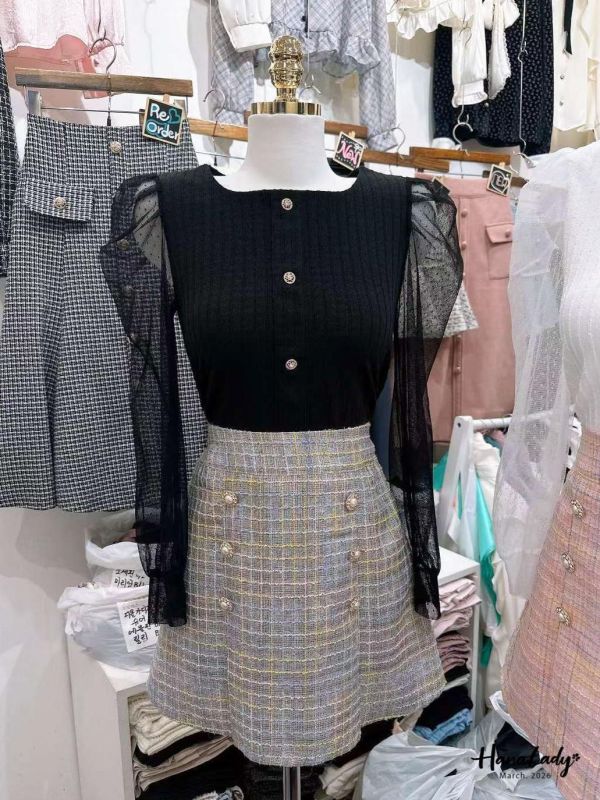 LSA19 蕾絲點點透袖針織上衣 