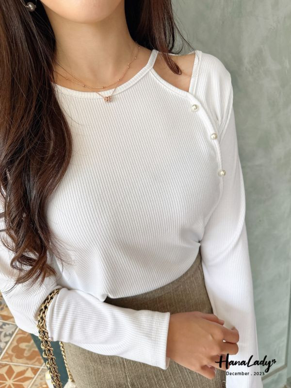 SQA07 珍珠簍空羅紋上衣 
