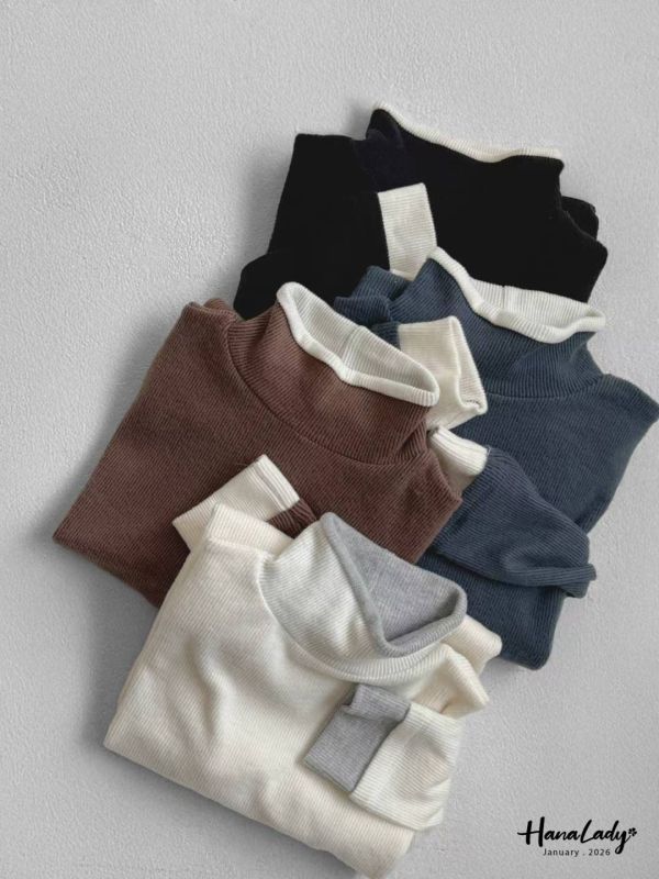 LEA72 配色立領棉絨坑條針織上衣 