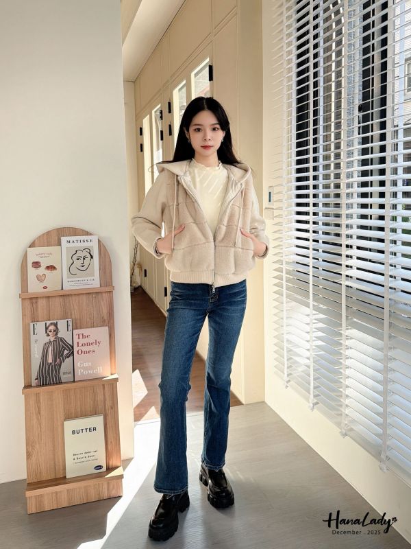 WQA36 沒有刷毛的喇叭丹寧褲 