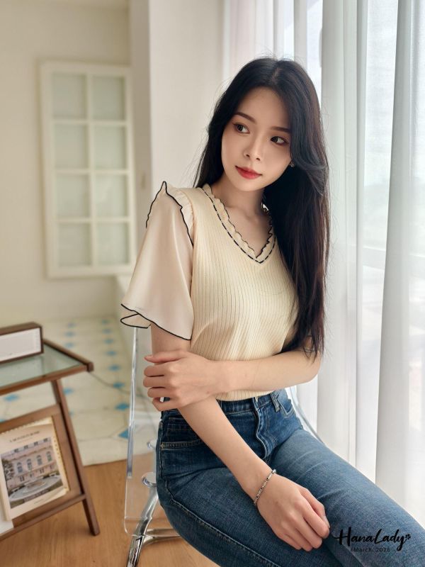 LSA06 浪漫雪紡滾邊V領針織上衣 