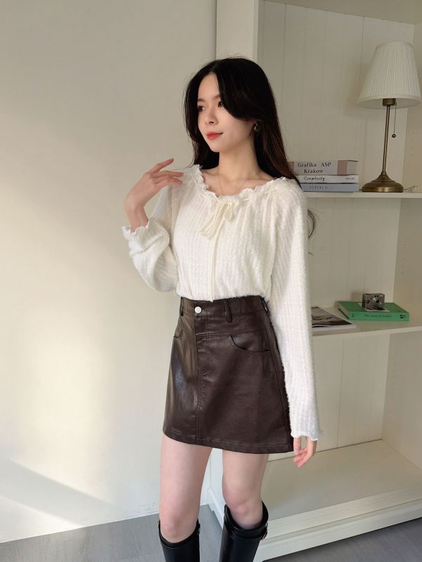 WQA68 抽繩花邊領毛毛上衣 