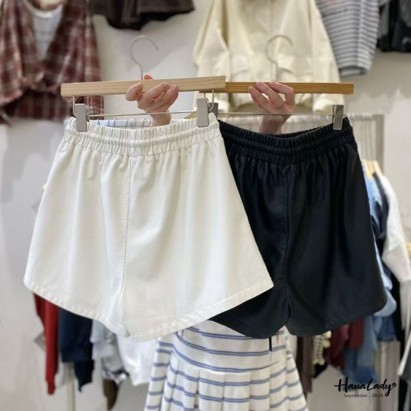 WKA03 必收百搭休閒皮短褲 