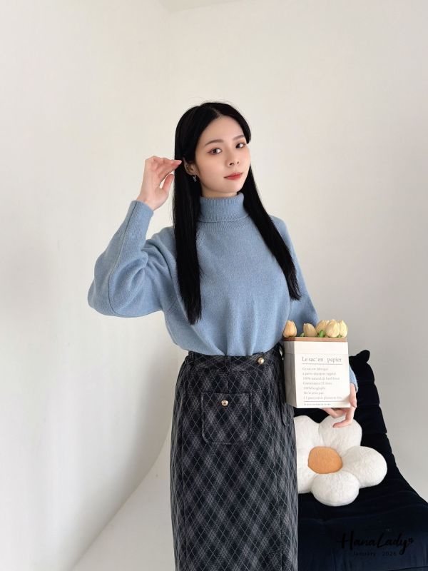 LEA92 簡簡單單百搭高領針織上衣 