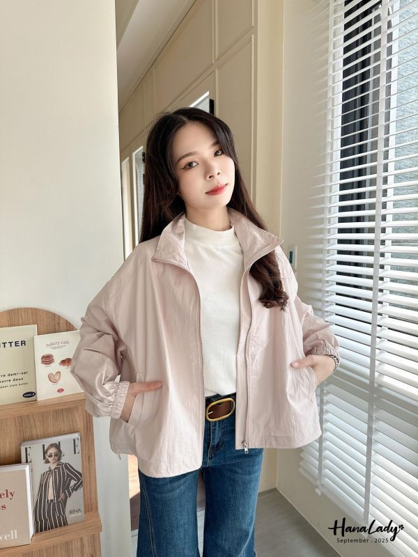 WKA26 拉鍊翻領下抽繩薄外套 