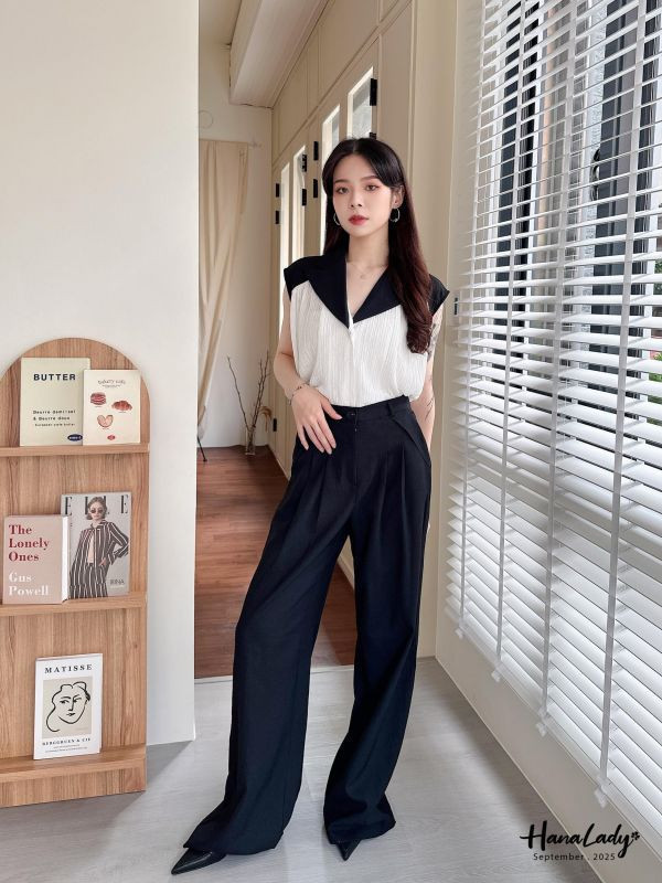 WKA12 三角翻領剪裁設計款上衣 