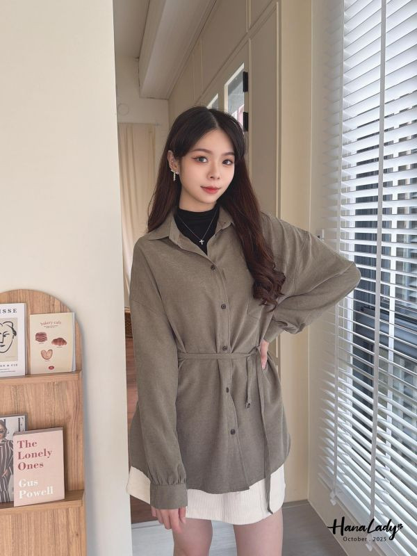 WTA78 簡約附腰帶長版蜜桃絨衫 