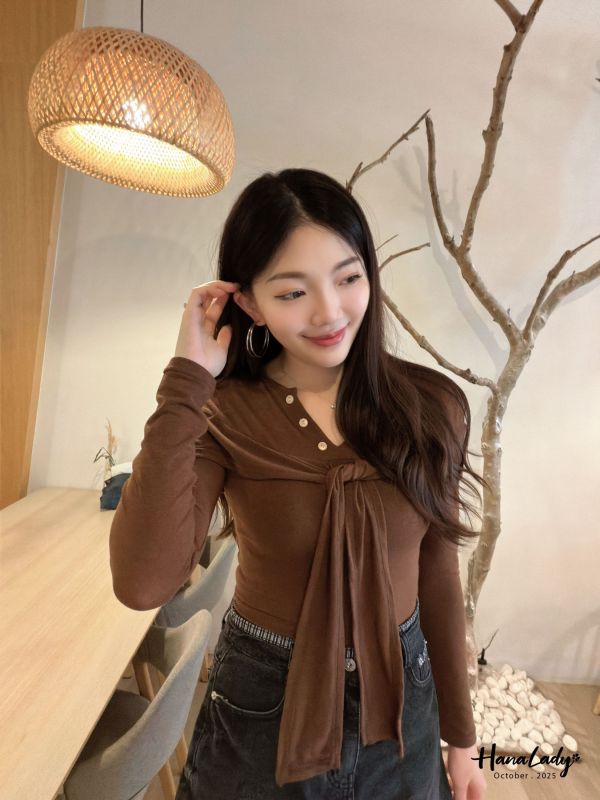 WTB36 三釦V領斗篷綁結上衣 