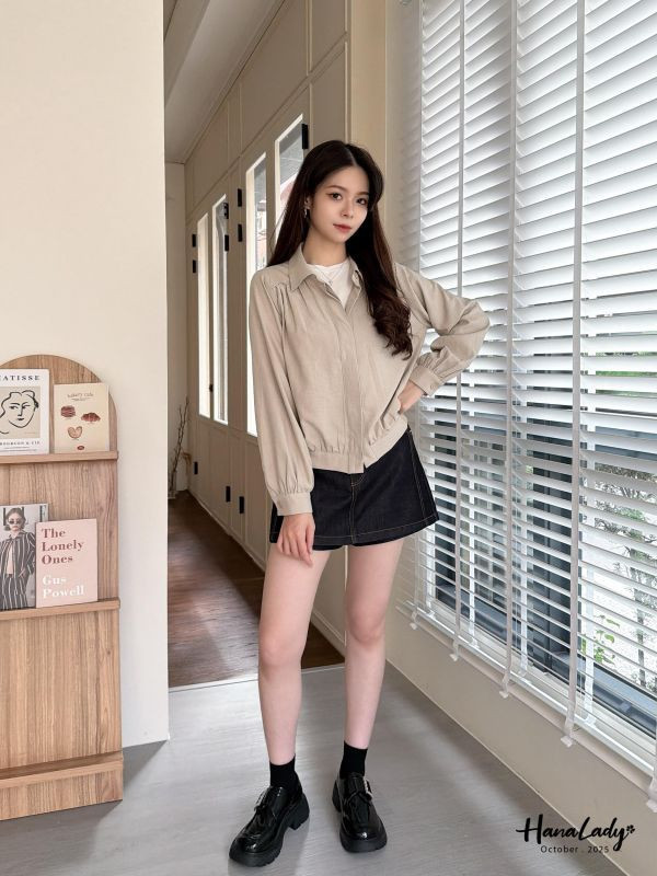 WTA89 蜜桃絨感排釦上衣外 