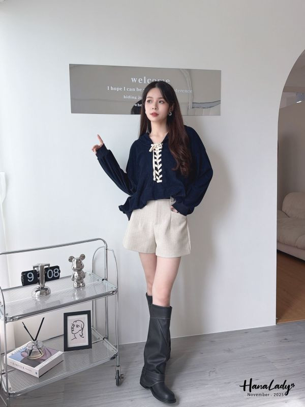 WJA35 繞繩領設計寬版帽T 