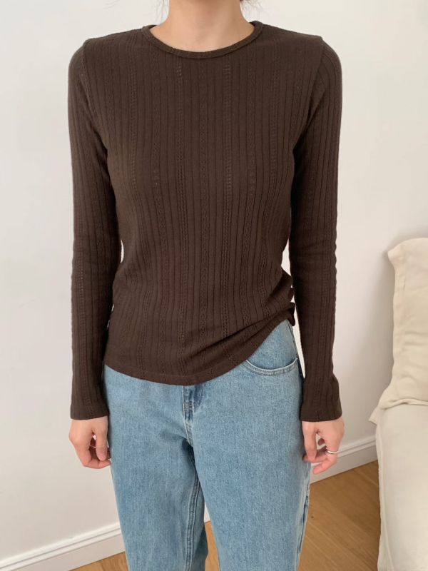 WQA92 小洞洞坑條針織上衣 