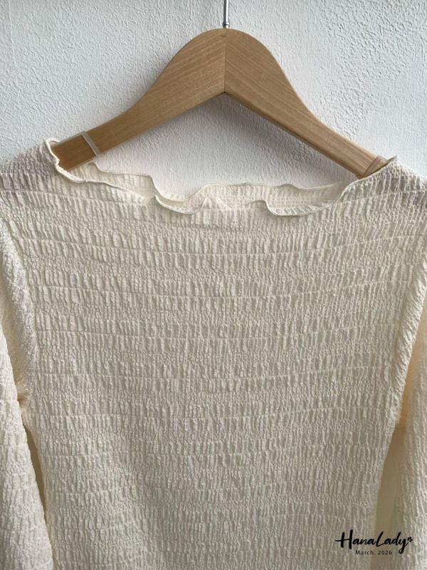 LSA57 微透拷克邊內搭上衣 