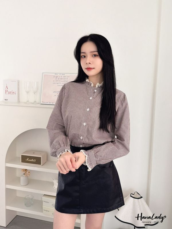 LEA67 拼接蕾絲領格紋襯衫 