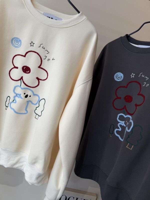 LEA47 立體刺繡無尾熊花花T 