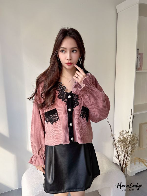 FQA37 美美蕾絲滾邊珍珠釦上衣 