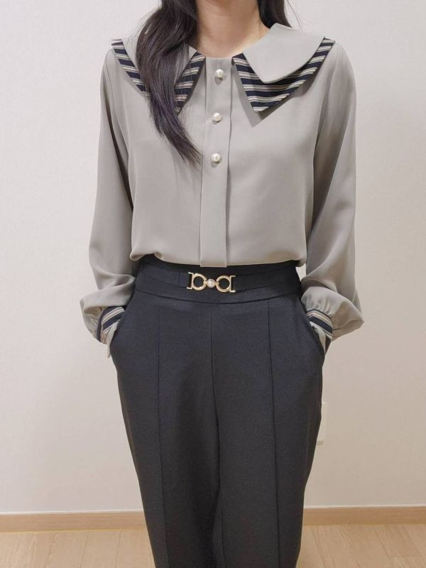 WQA47 線條層次領珍珠雪紡衫 