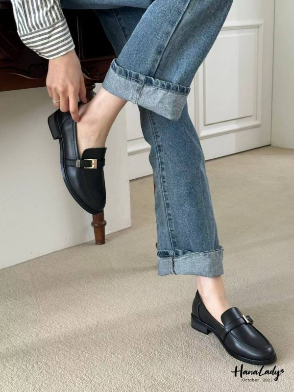 WTB24 職場必備軟底牛皮樂福鞋 