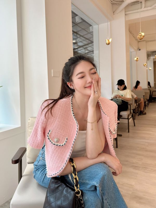 FWB09假口袋滾邊小香外套 