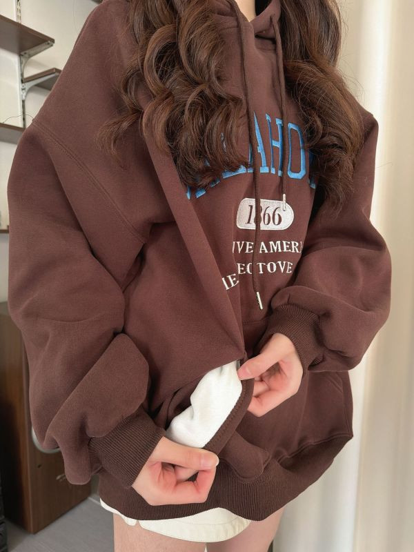 WQA17 刺繡1866字母內刷絨帽T 