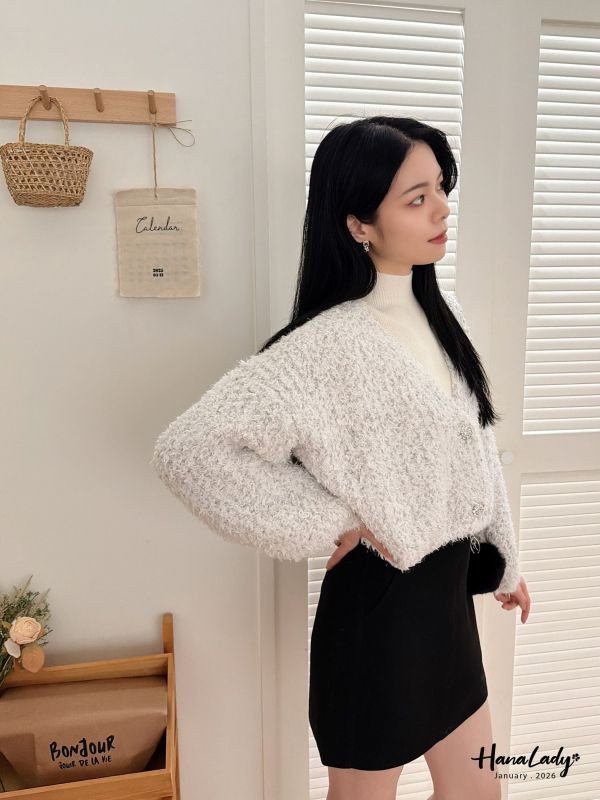 LEA17 閃亮亮鑽石釦QQ針織上衣 