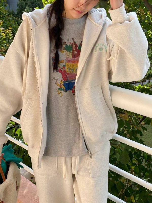 WQA03 微笑刺繡內刷毛連帽拉鍊外 