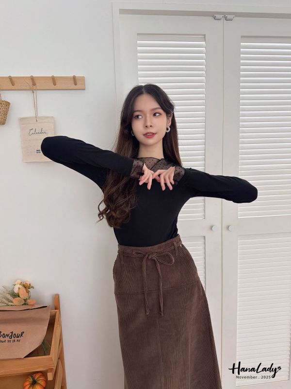 WJA89 點點紗針織寬領上衣 