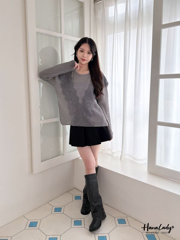 WJA27 微透蕾絲領針織上衣 