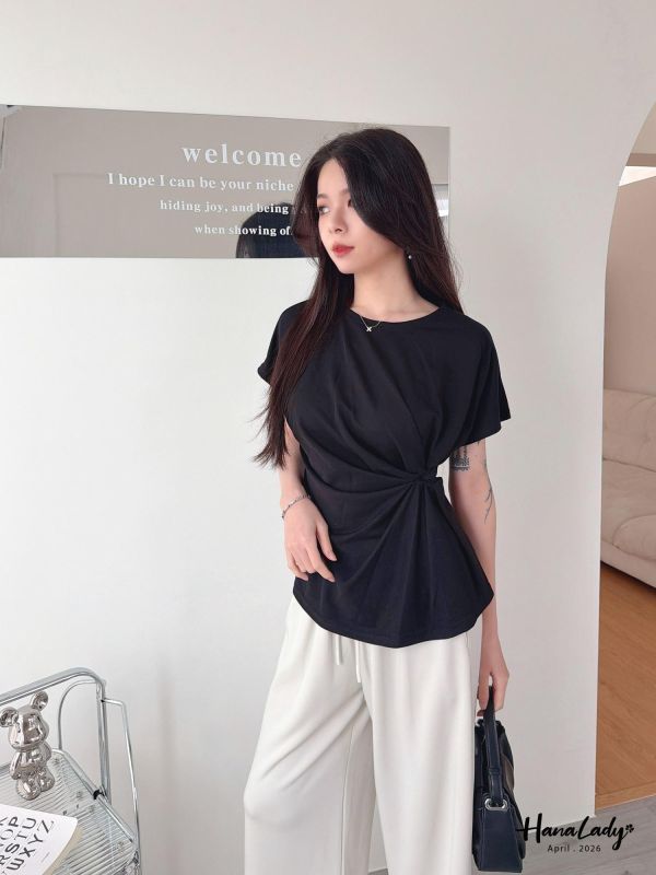 LFA50 扭結設計涼感上衣 