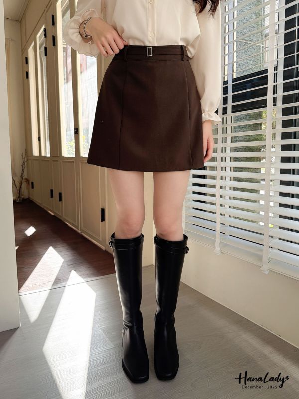 WQA99 簡約釦帶設計褲裙 