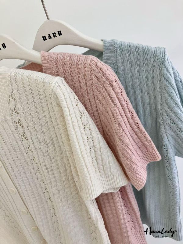 LFA68 坑條拼接麻花針織上衣 