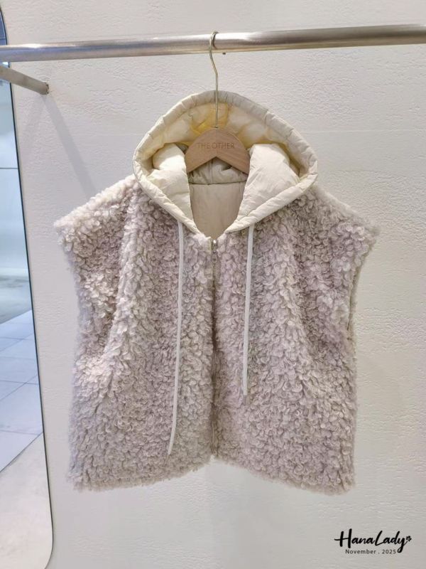 WJA19 正反兩穿短版連帽背心 