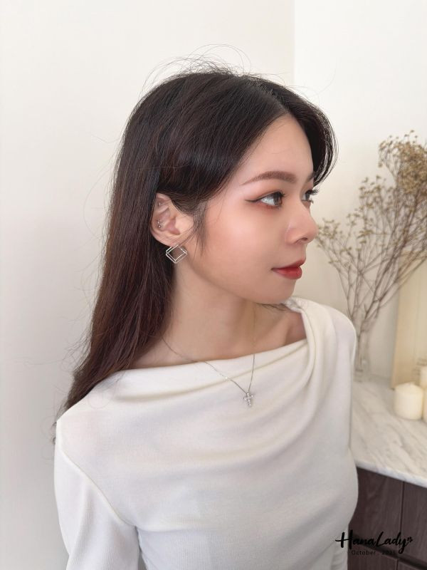 WTA30 垂領棉質圓擺上衣 