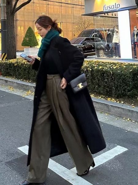 WQA87 三角翻領微舖棉羊毛大衣 