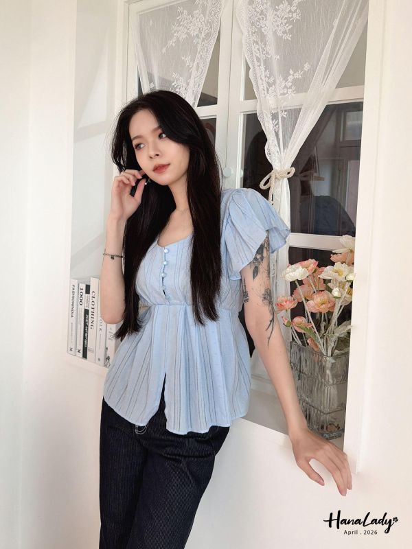 LFA29 線條繡球布綁帶上衣 