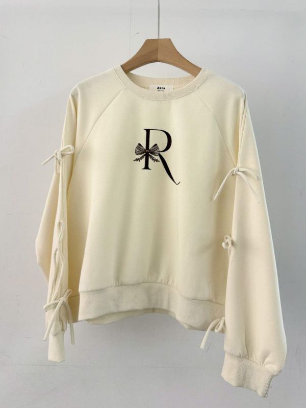 WQA24 造型雙邊蝴蝶綁帶袖上衣 