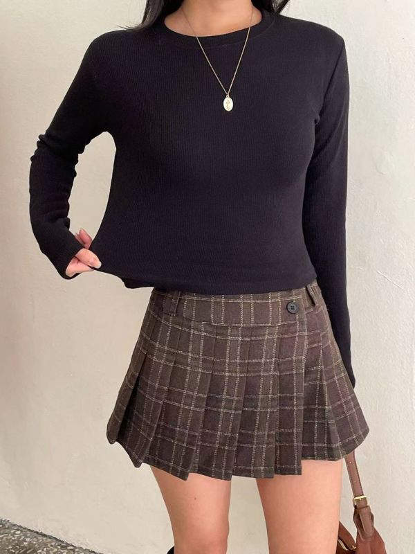 WQA62 坑條針織圓領上衣 