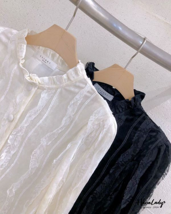 LEA43 極繁主義蕾絲絨布上衣 