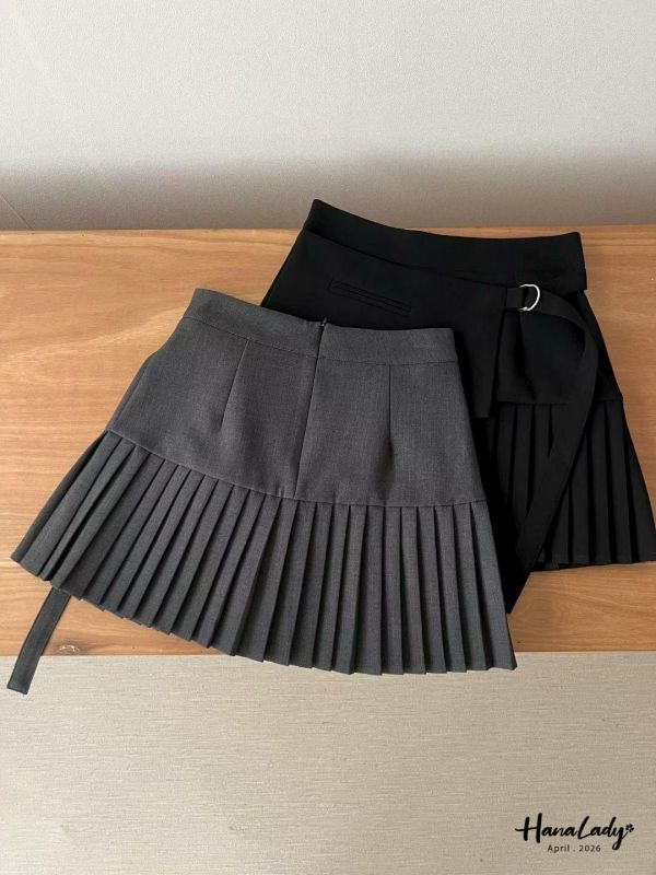 LFA47 釦帶設計拼接百摺褲裙 