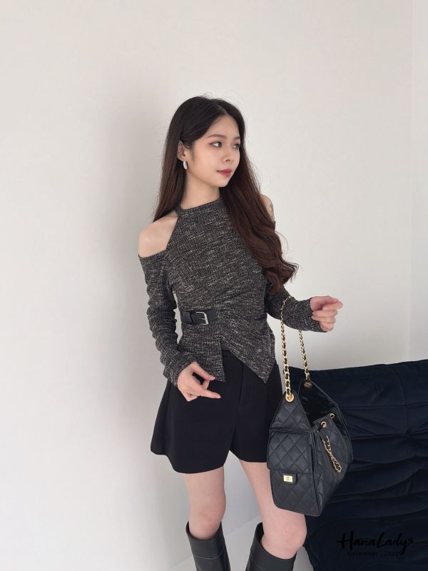 WJA51 設計感掛脖挖肩開衩上衣 