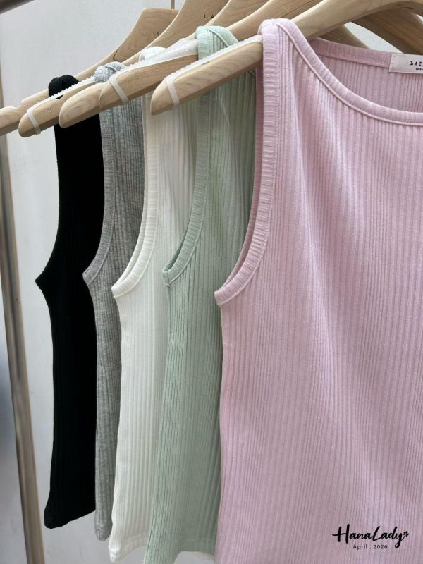 LFA93 線條壓紋百搭背心 