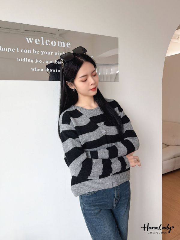 LEA13 兩件式削肩背心排釦針織上衣 