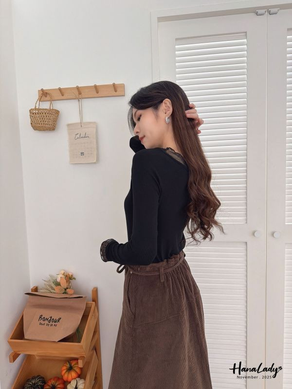 WJA89 點點紗針織寬領上衣 