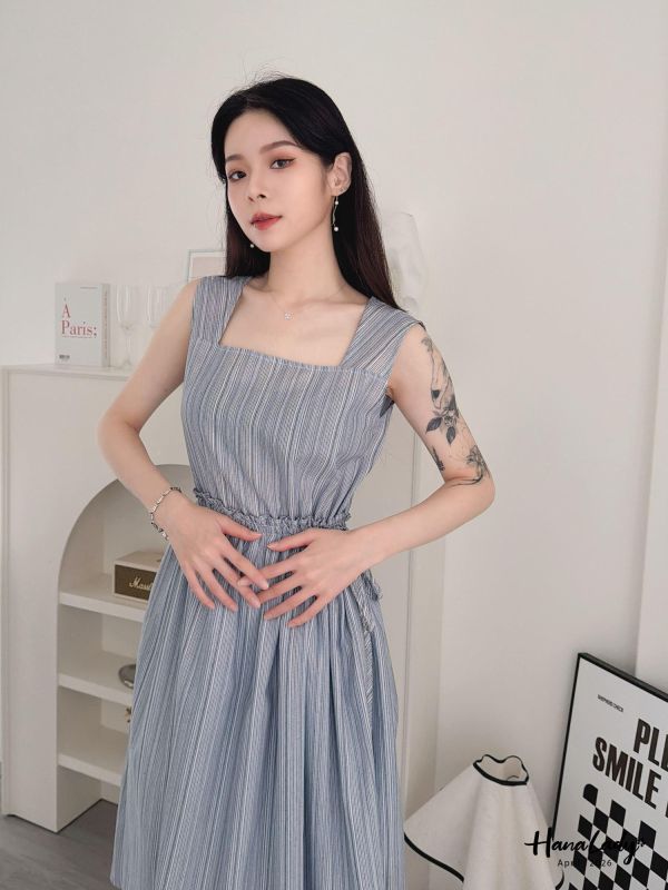 LFA45 方領直條紋綁結長洋 